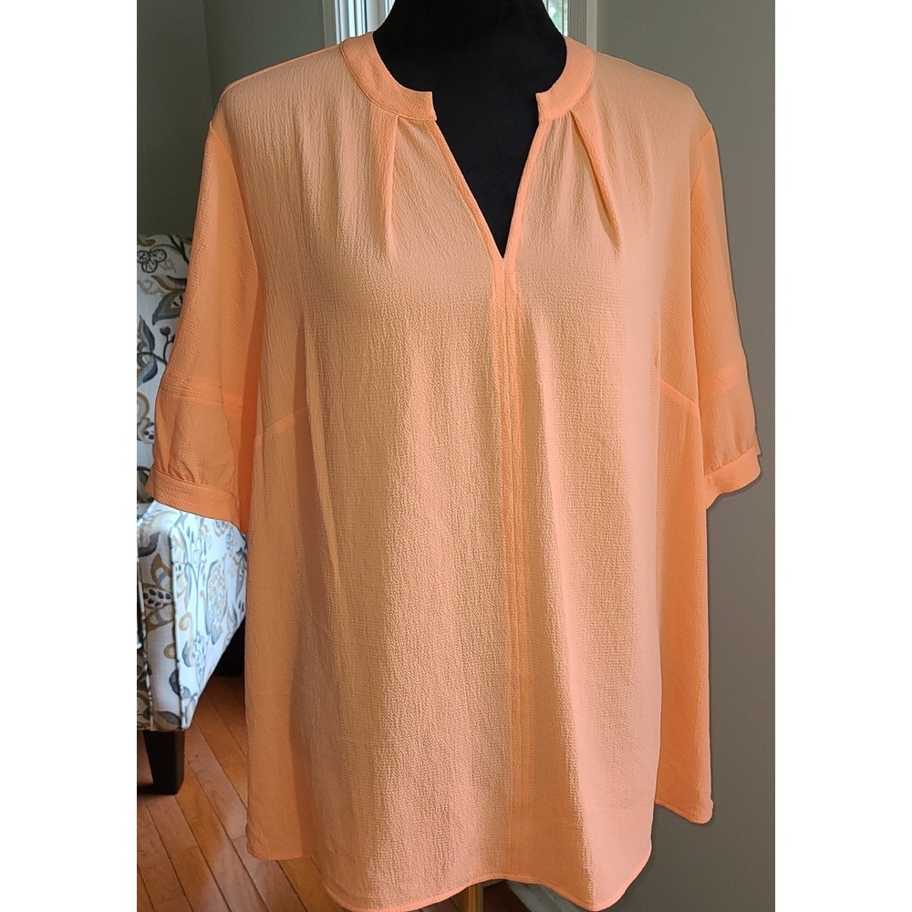 Vince Camuto Peach Blouse Sz XL Summer Chic Lightweight V-Neck Top Short Sleeve